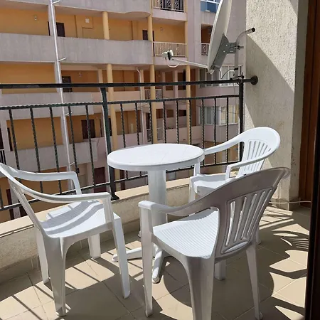 Apartment Sunny 2-bedroom In Complex Lina By Menada